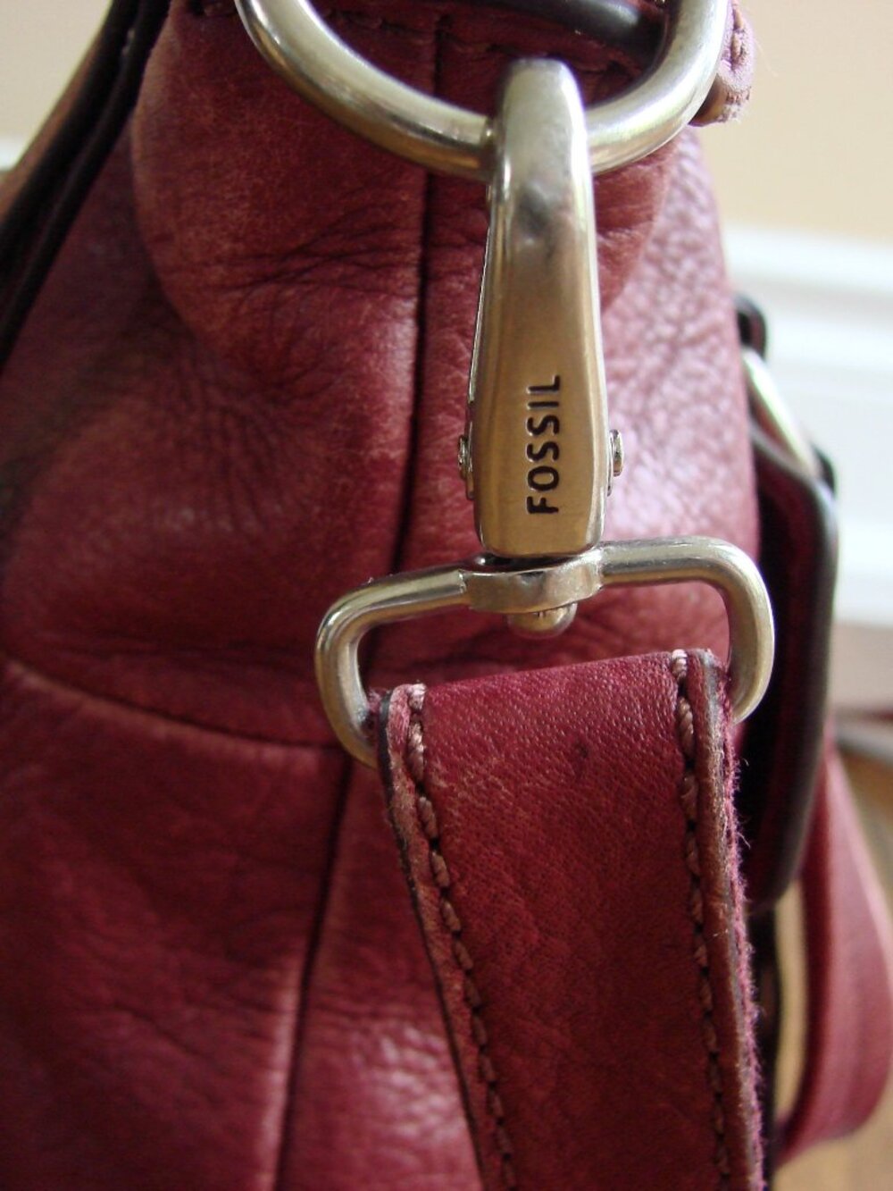Fossil Dawson Burgundy Leather Satchel Bag Purse Crossbody Cow Hide Long Strap - Picture 15 of 16
